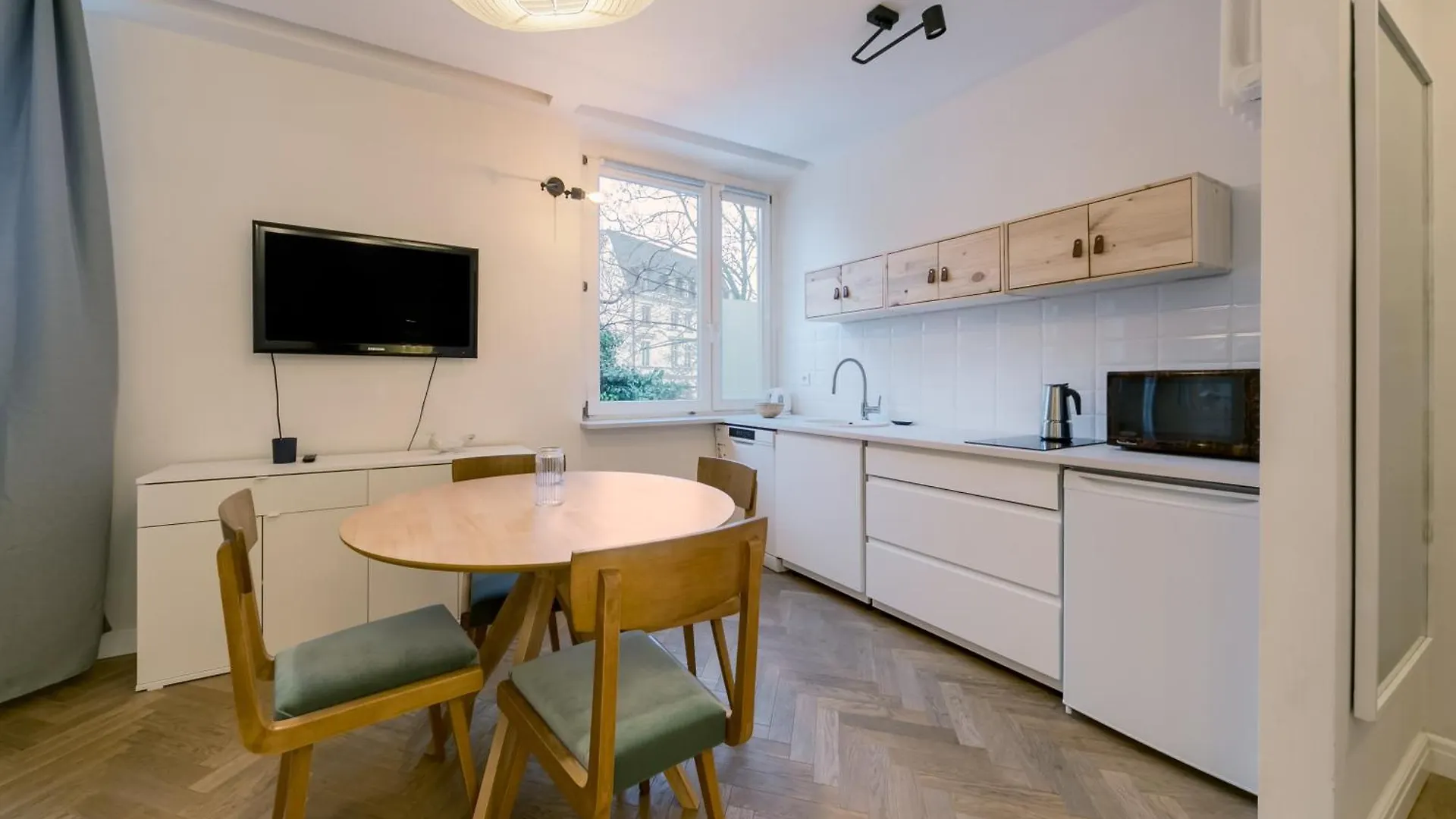Warsaw Concierge Opera II Daire
